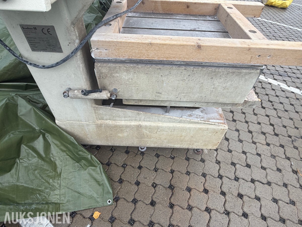 2 stk. Scandivent CNC-maskiner og reservedeler | CnCut-C4 og CnCut C3
