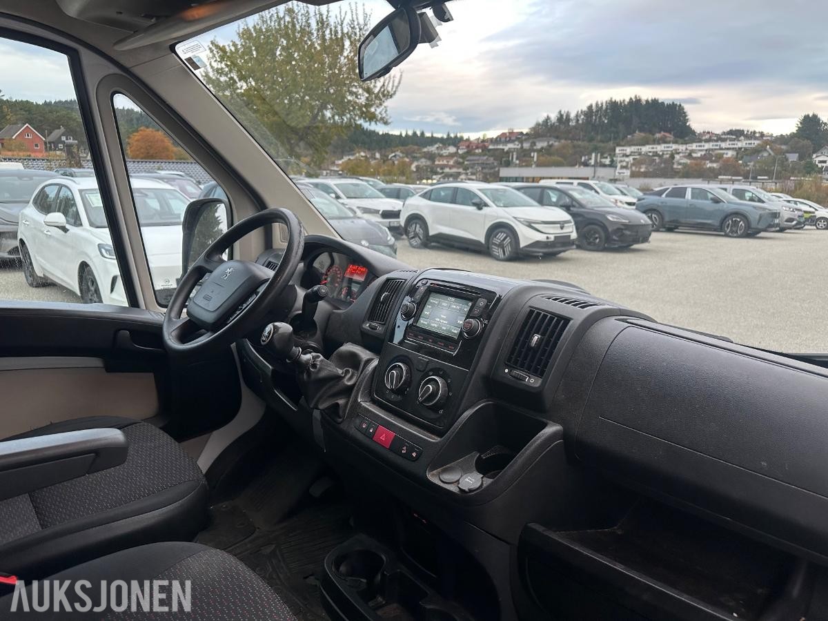 2017 Peugeot Boxer, BOXER 2.0-131 D 4X4 KAMERA 2X SKYVEDØR, 129850km