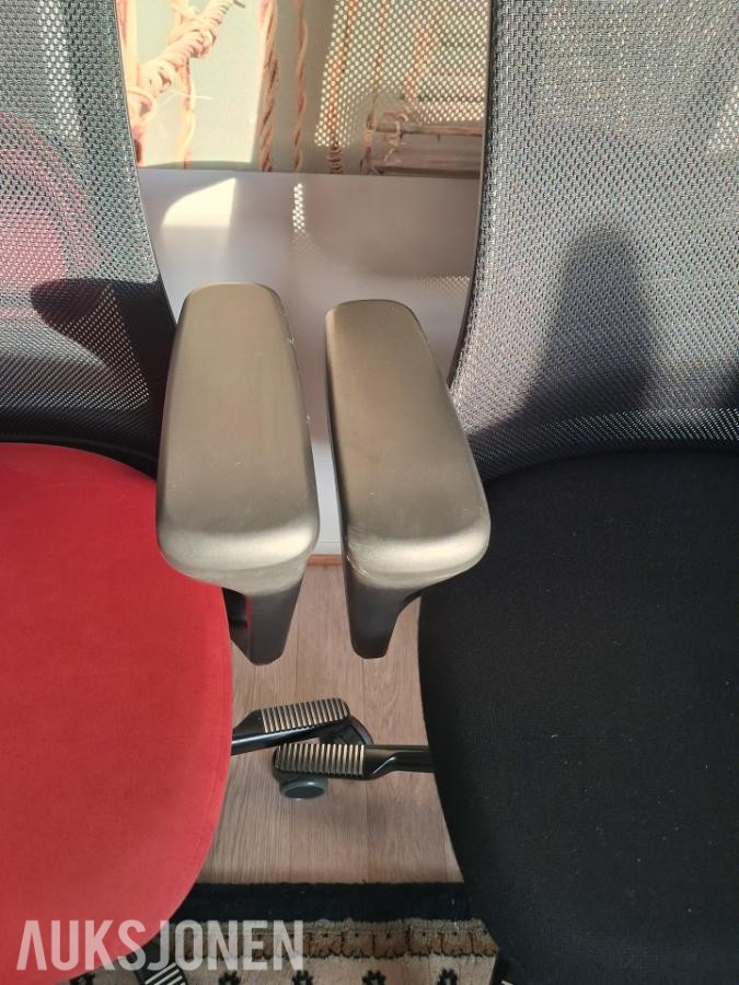 2 stk HÅG SoFi Mesh 7500 