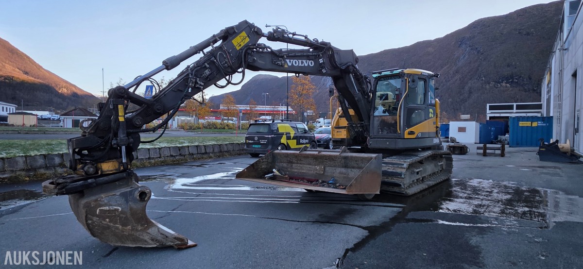 2015 Volvo ECR145DL Jernbane Maskin – 4 586 timer