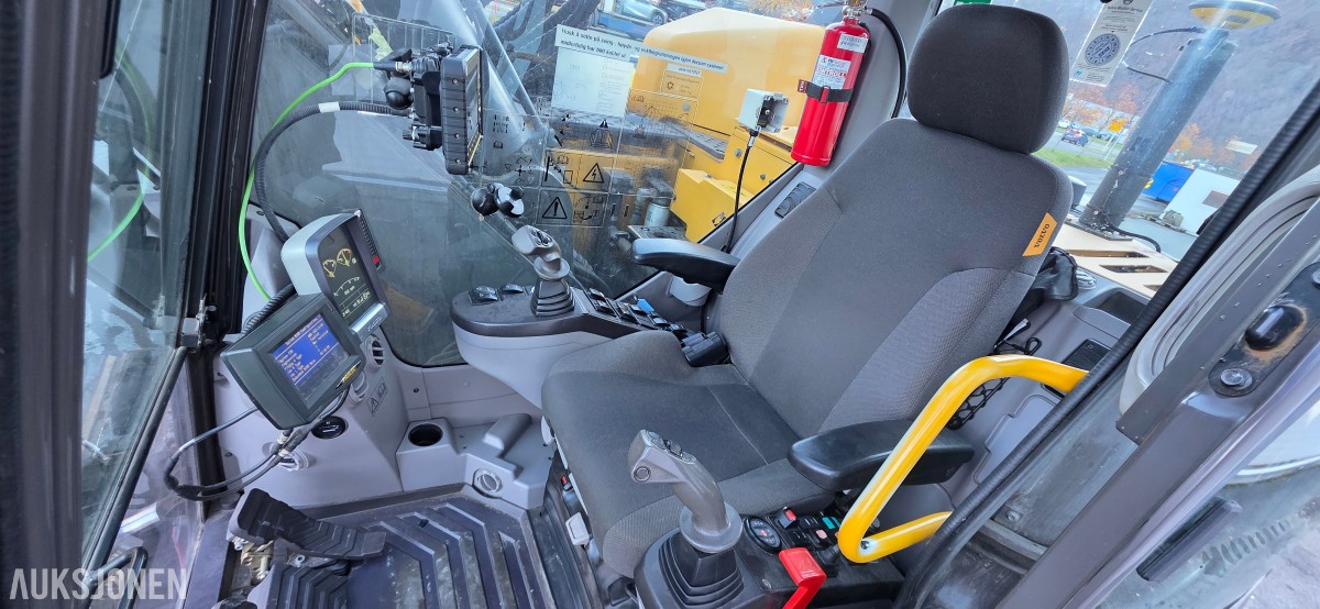 2015 Volvo ECR145DL Jernbane Maskin – 4 586 timer