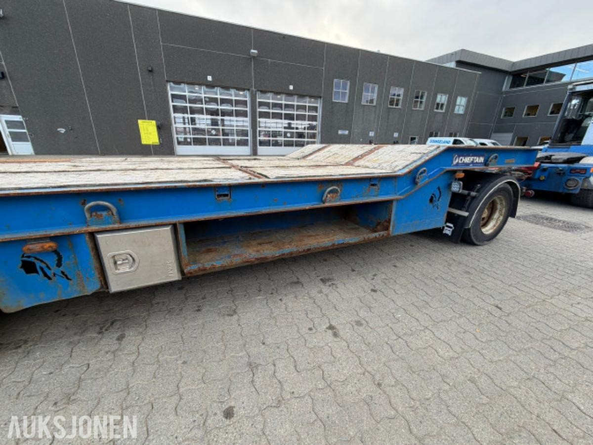 2012 Chieftain Maskinhenger 30 000 kg, 23 775 kg nyttelast