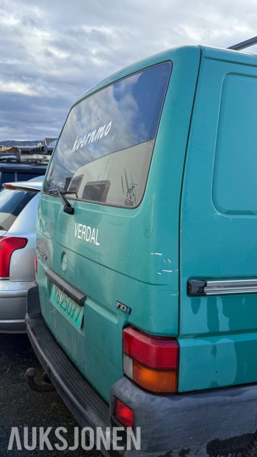 2000 Volkswagen Transporter 2.5 diesel 88hk