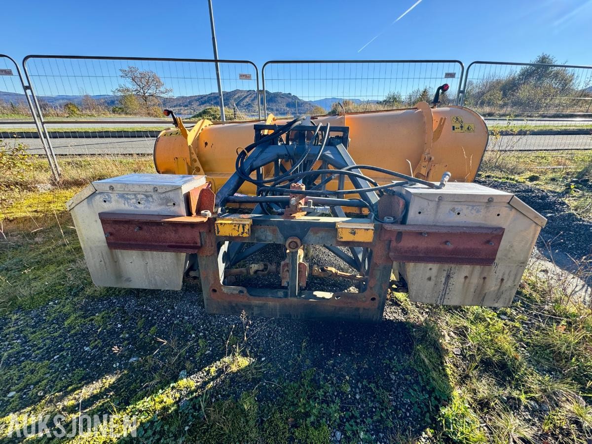 Arctic Machine snøplog 368 cm - hydraulisk