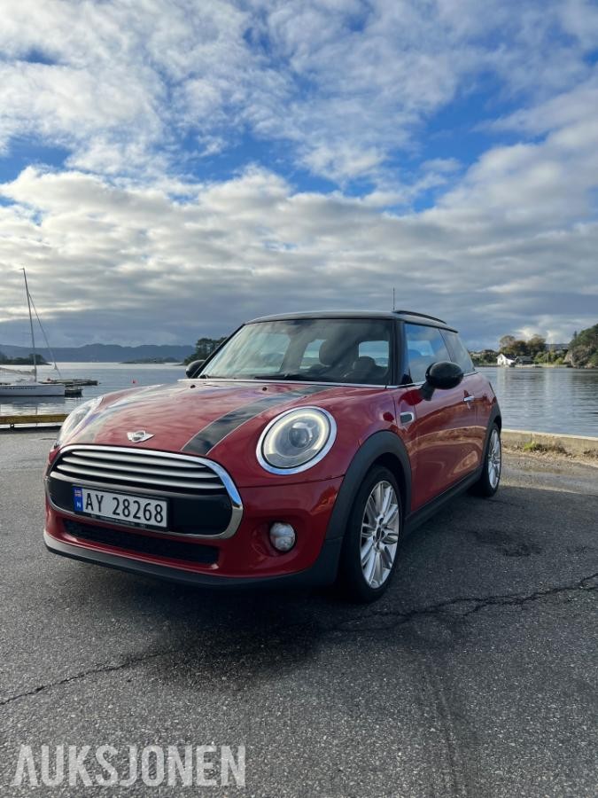 2015 Mini Cooper 3d MANUELL SERVICEHISTORIKK NAVI 134000km