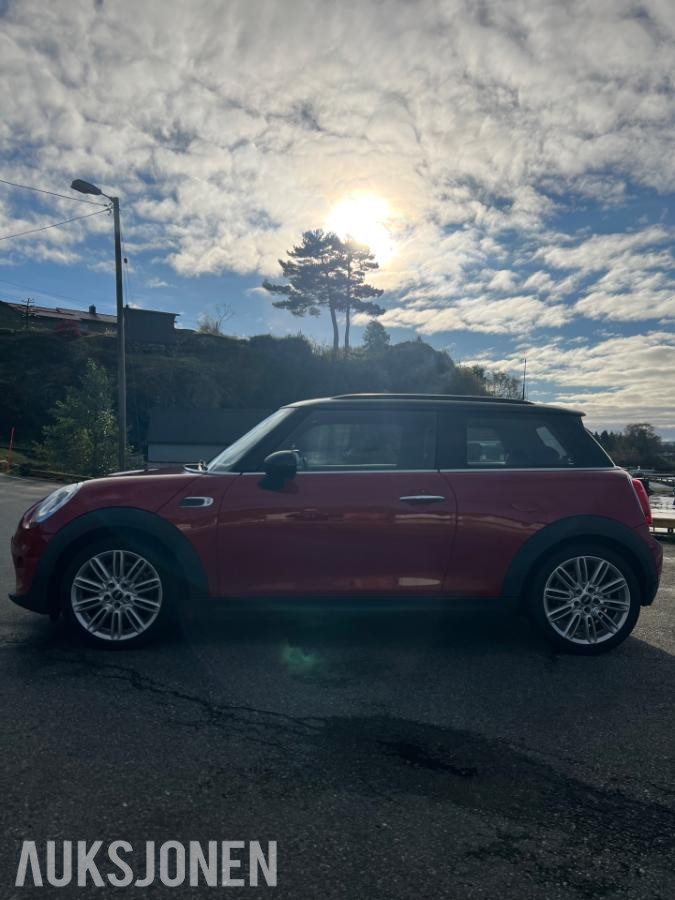 2015 Mini Cooper 3d MANUELL SERVICEHISTORIKK NAVI 134000km