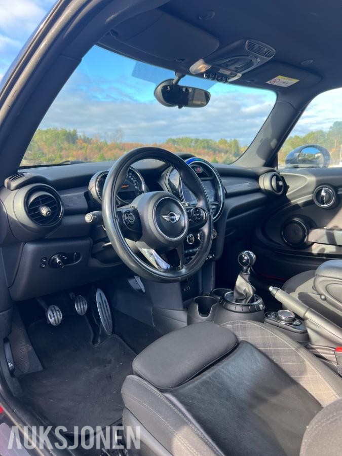 2015 Mini Cooper 3d MANUELL SERVICEHISTORIKK NAVI 134000km