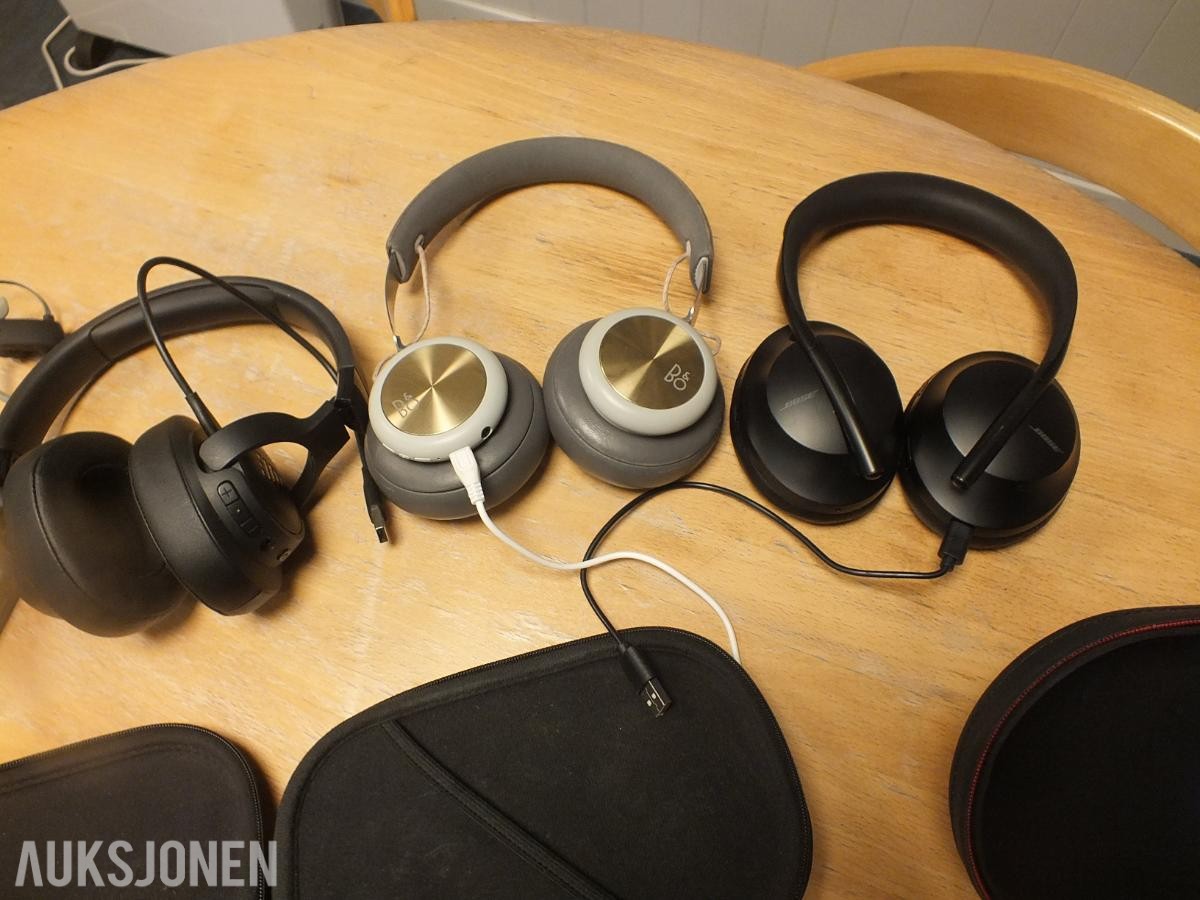 2020 div. headsett bla.BOSE, SONY,B.O, osv. - ingen minstepris