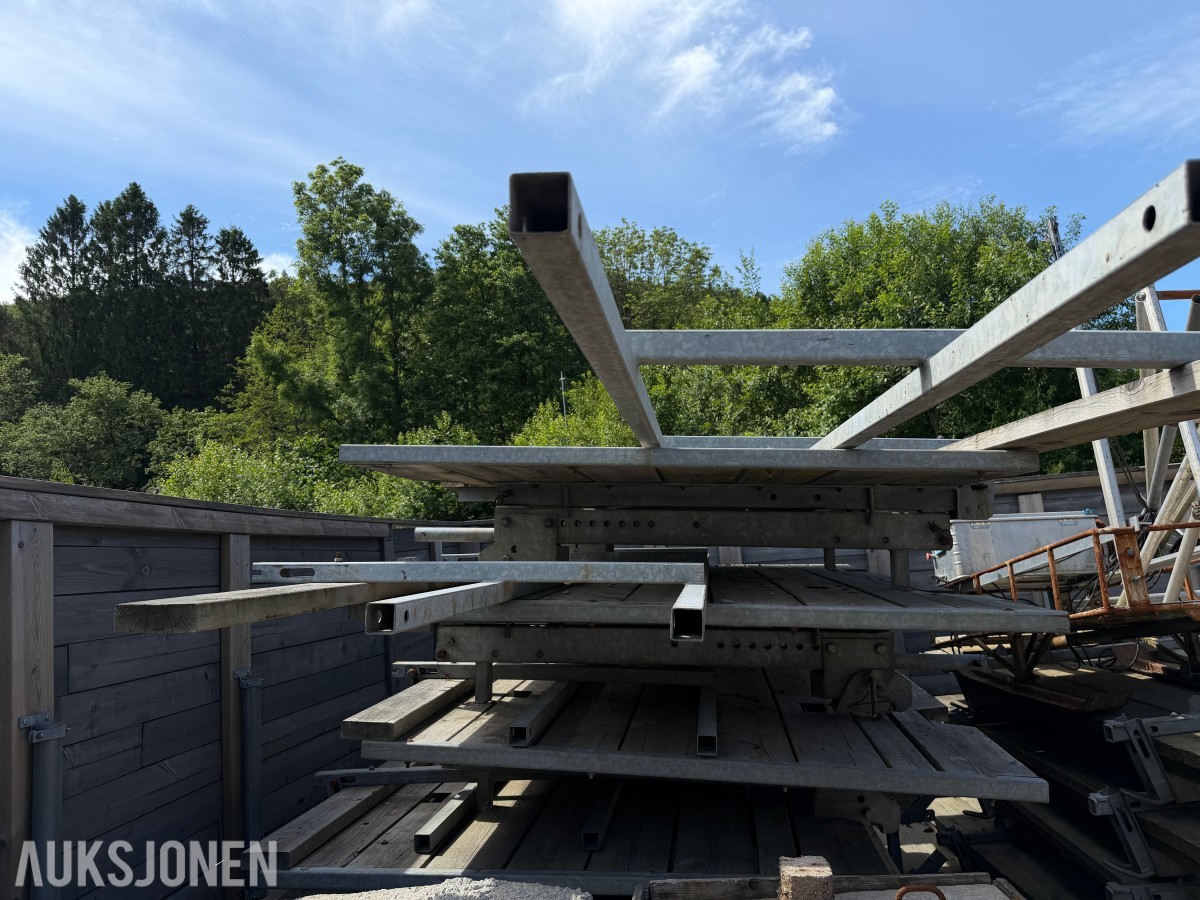 HÜNNEBECK SAMMENLEGGBART HENGESTILLAS 3,0 M – 4 STK ENHETER