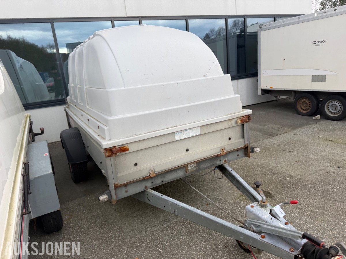 2011 Gaupen tilhenger med høyt lokk, 1300 kg.