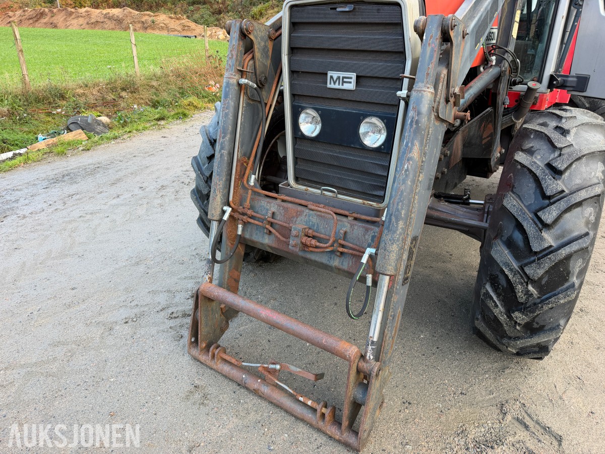 1984 Massey Ferguson 690