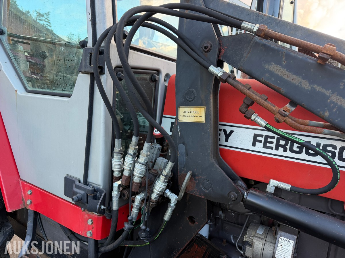 1984 Massey Ferguson 690