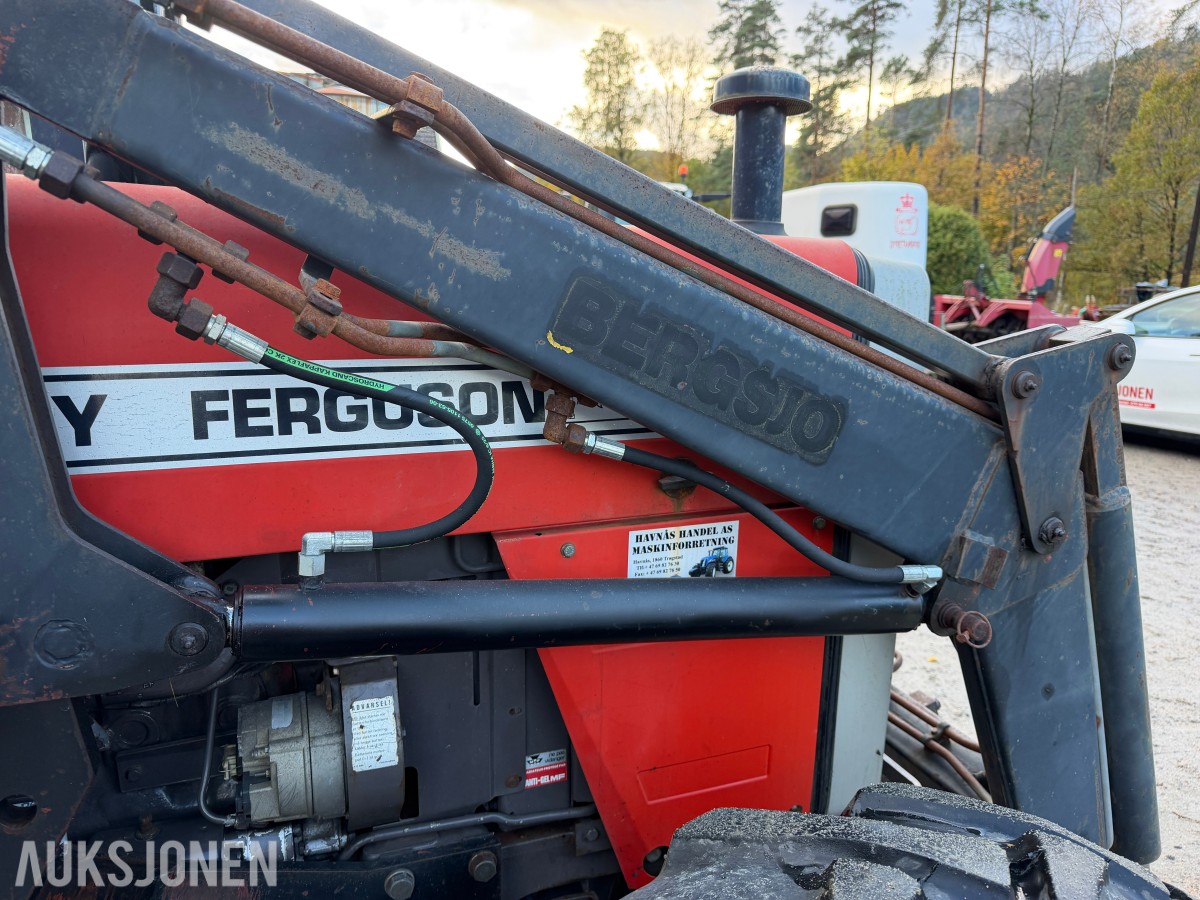 1984 Massey Ferguson 690