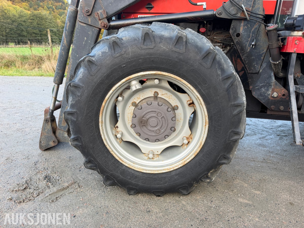 1984 Massey Ferguson 690