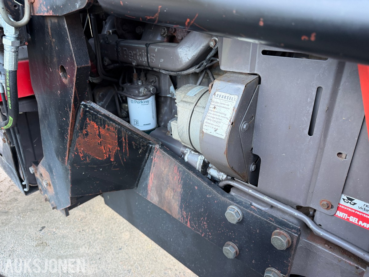 1984 Massey Ferguson 690