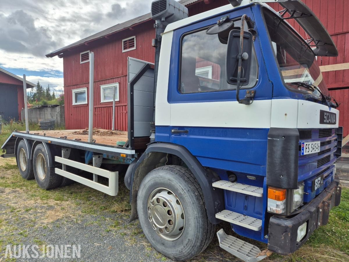 1984 Scania P82H