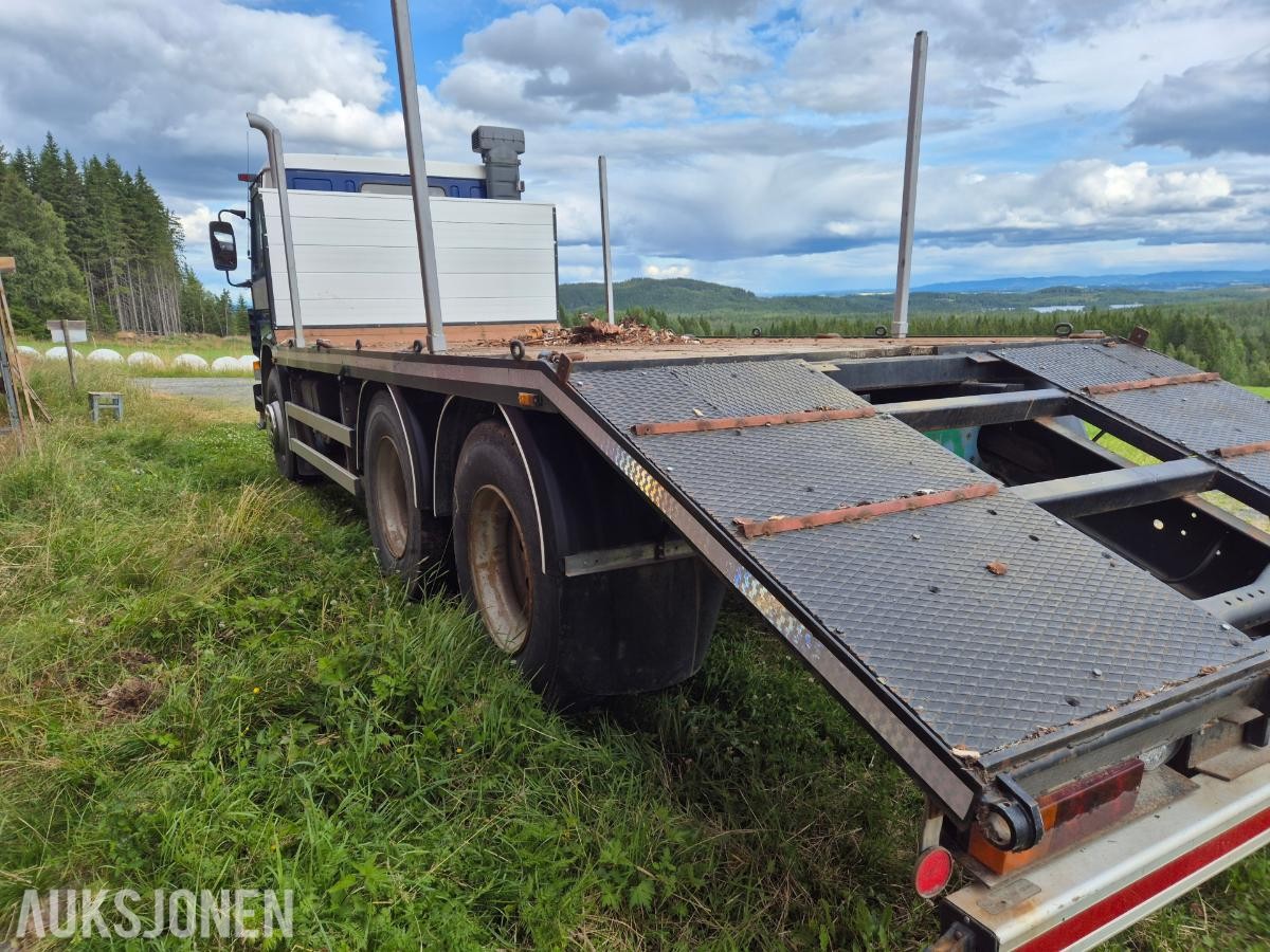 1984 Scania P82H
