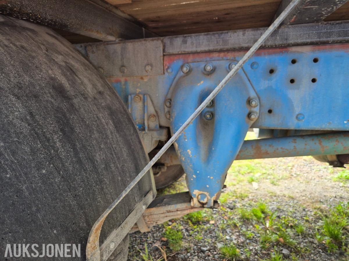 1984 Scania P82H