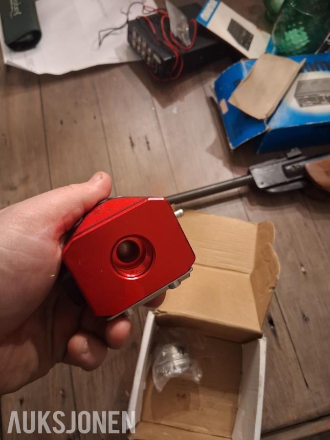Epman bensintrykk regulator   med trykk klokke