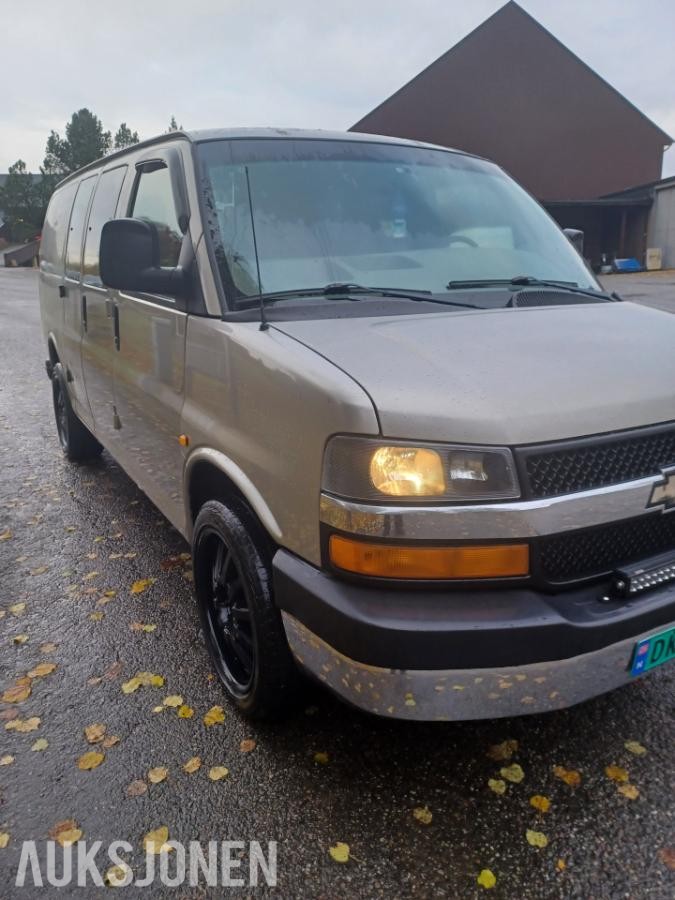2004 Chevrolet Express van 4x4 Automat, Hengerfeste, EU ok til 03.2028