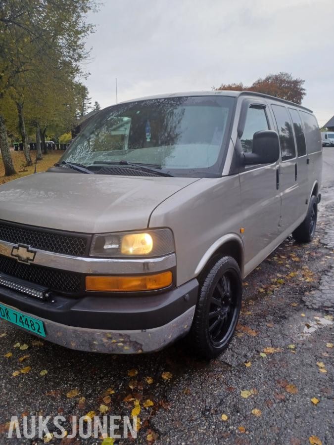 2004 Chevrolet Express van 4x4 Automat, Hengerfeste, EU ok til 03.2028