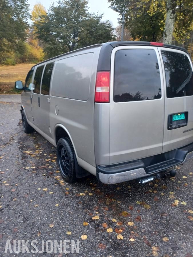 2004 Chevrolet Express van 4x4 Automat, Hengerfeste, EU ok til 03.2028