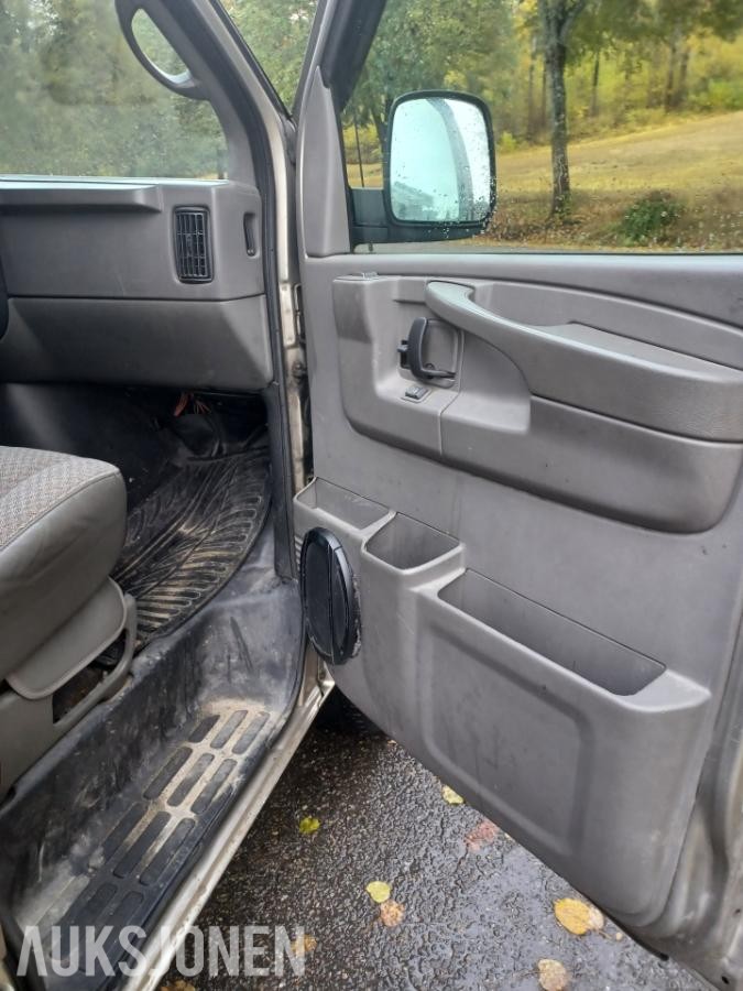 2004 Chevrolet Express van 4x4 Automat, Hengerfeste, EU ok til 03.2028