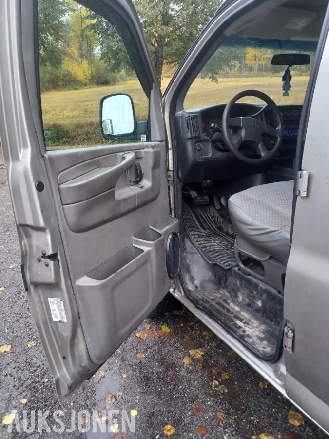 2004 Chevrolet Express van 4x4 Automat, Hengerfeste, EU ok til 03.2028