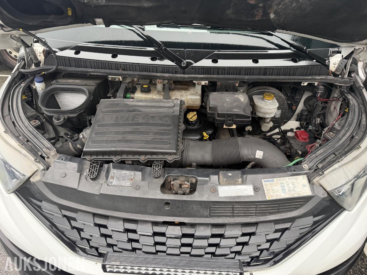2020 IVECO DAILY 35S16 SKAPBIL, 19M³, 8 PALLERS, BAKLØFTER, MOTORHAVARI`