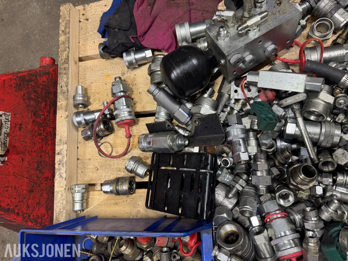 Diverse hydraulikkoblinger/fittinger