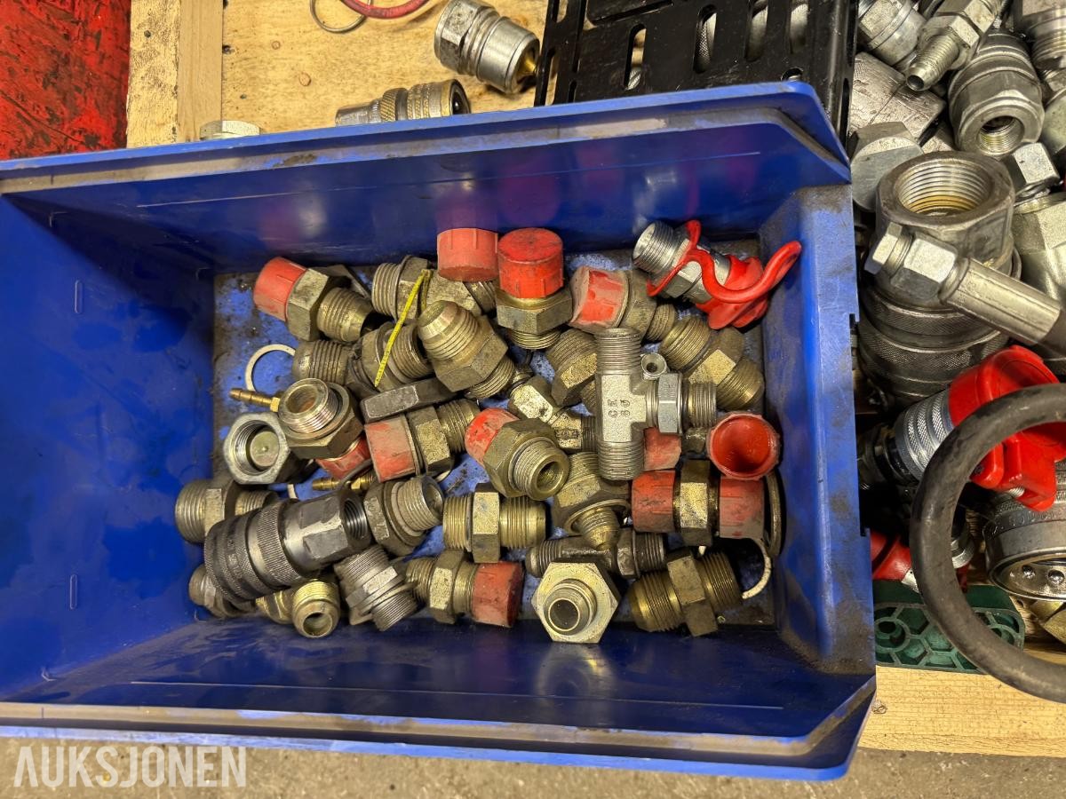 Diverse hydraulikkoblinger/fittinger