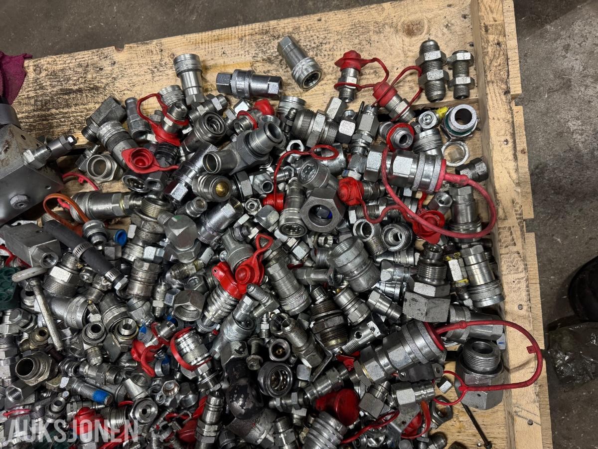 Diverse hydraulikkoblinger/fittinger