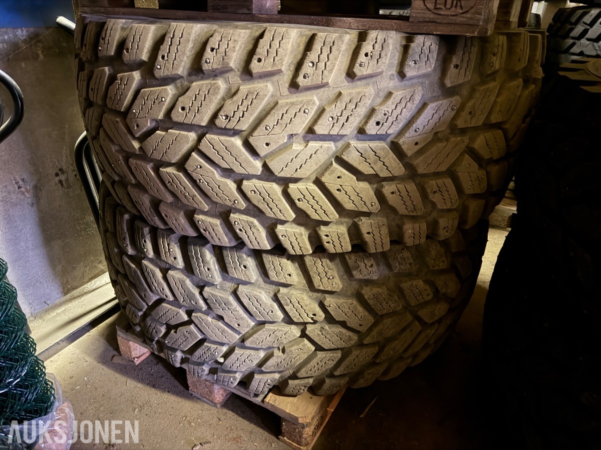 4 stk. 30" felger til Volvo L70/L90