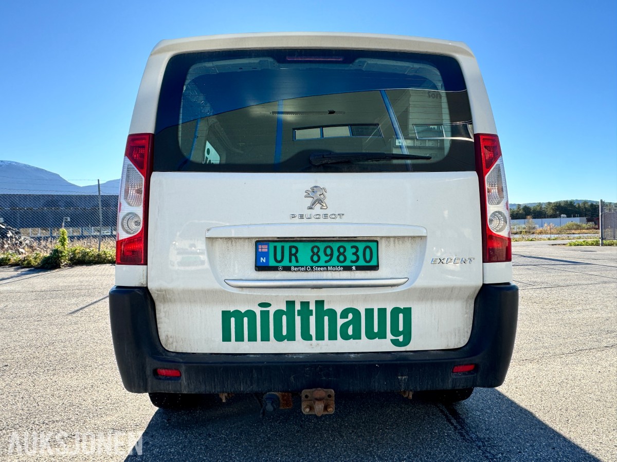 2013 Peugeot EXPERT 2.0 D 163HK 3 SETER HENGERFESTE SKYVEDØRER
