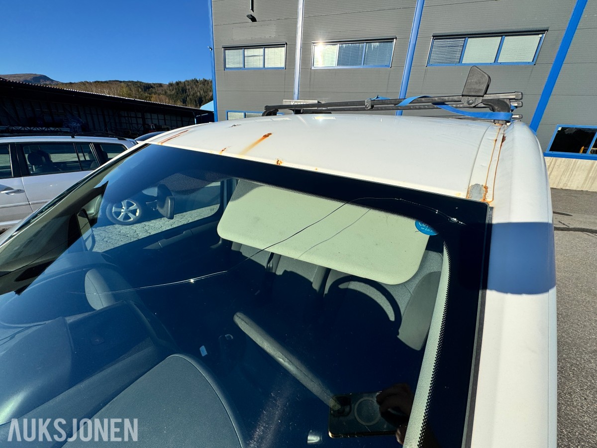 2013 Peugeot EXPERT 2.0 D 163HK 3 SETER HENGERFESTE SKYVEDØRER