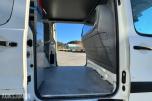 2013 Peugeot EXPERT 2.0 D 163HK 3 SETER HENGERFESTE SKYVEDØRER 