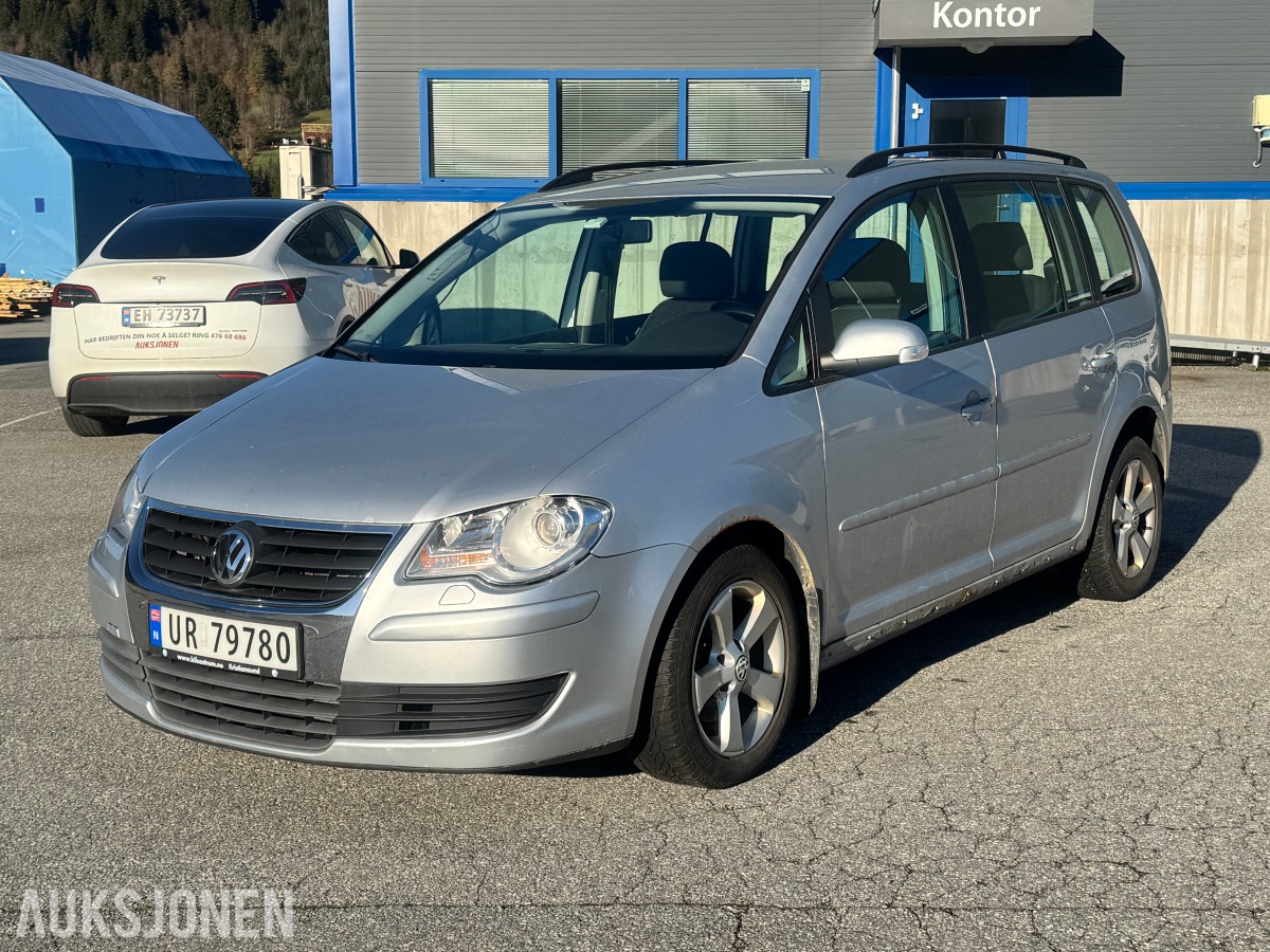 2009 Volkswagen TOURAN 1.9 D 105HK HENGERFESTE CRUISE CLIMA