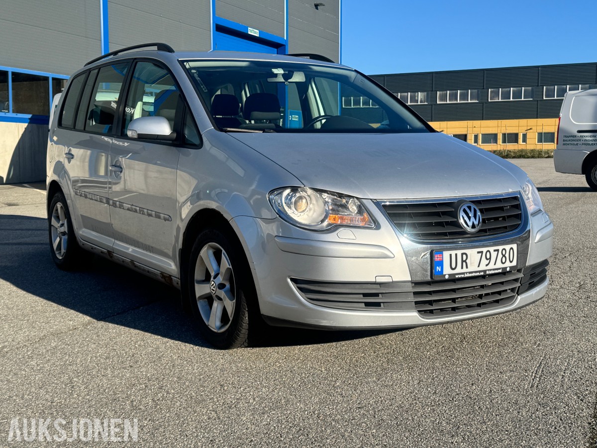 2009 Volkswagen TOURAN 1.9 D 105HK HENGERFESTE CRUISE CLIMA
