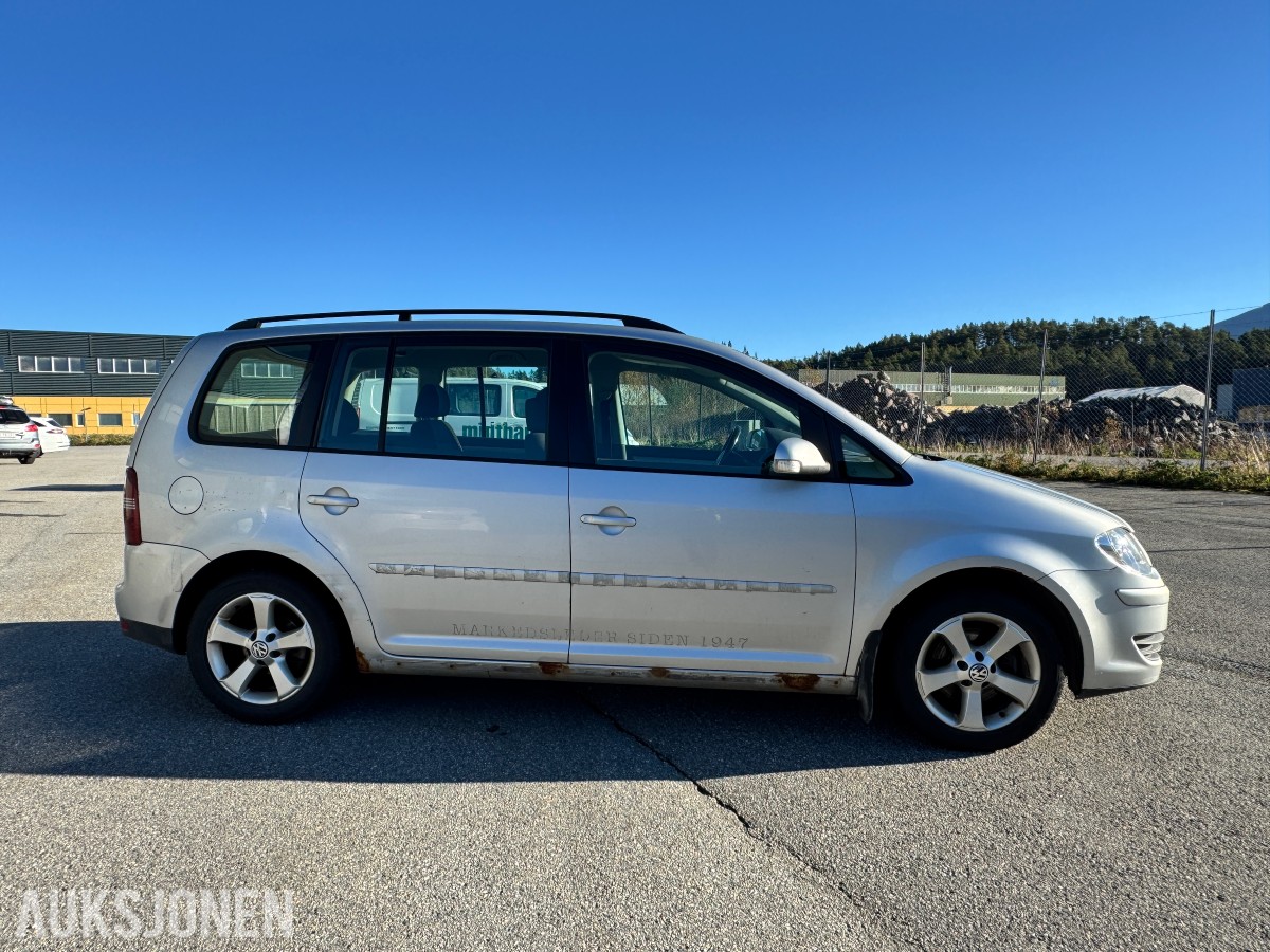 2009 Volkswagen TOURAN 1.9 D 105HK HENGERFESTE CRUISE CLIMA