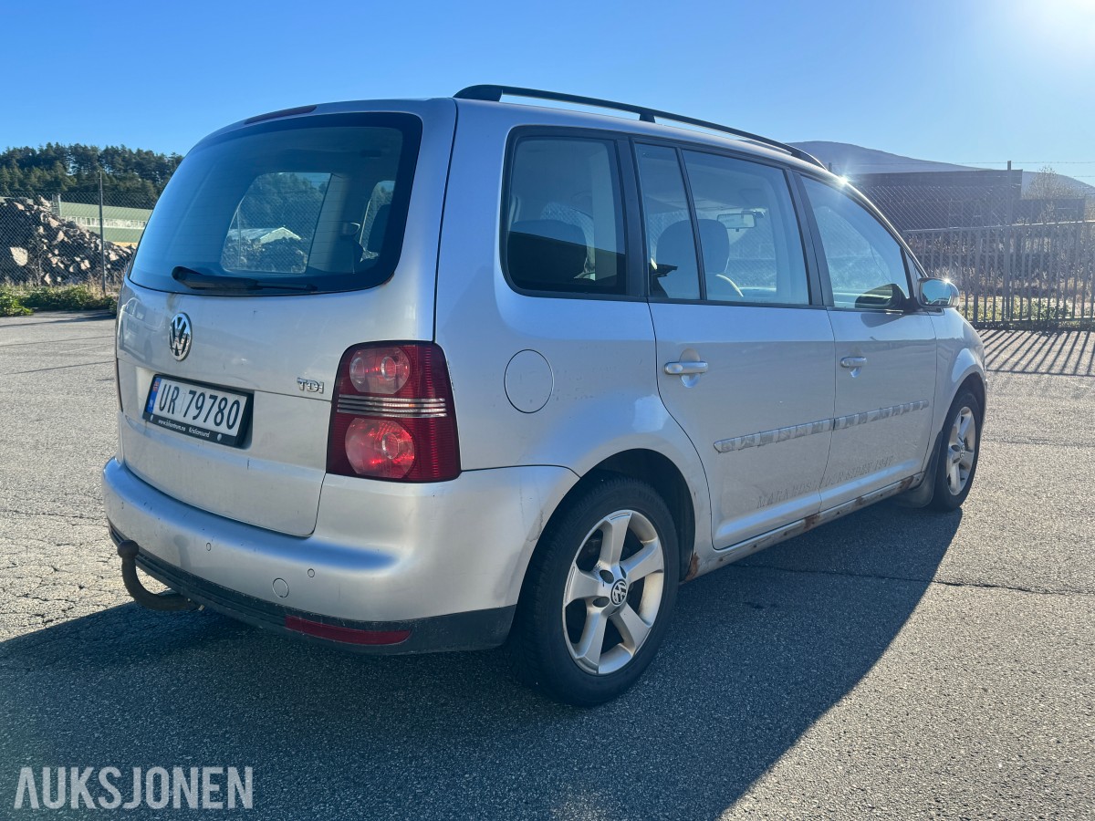 2009 Volkswagen TOURAN 1.9 D 105HK HENGERFESTE CRUISE CLIMA