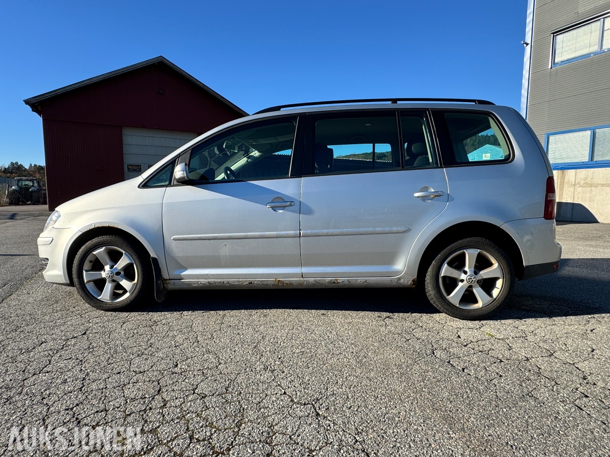 2009 Volkswagen TOURAN 1.9 D 105HK HENGERFESTE CRUISE CLIMA