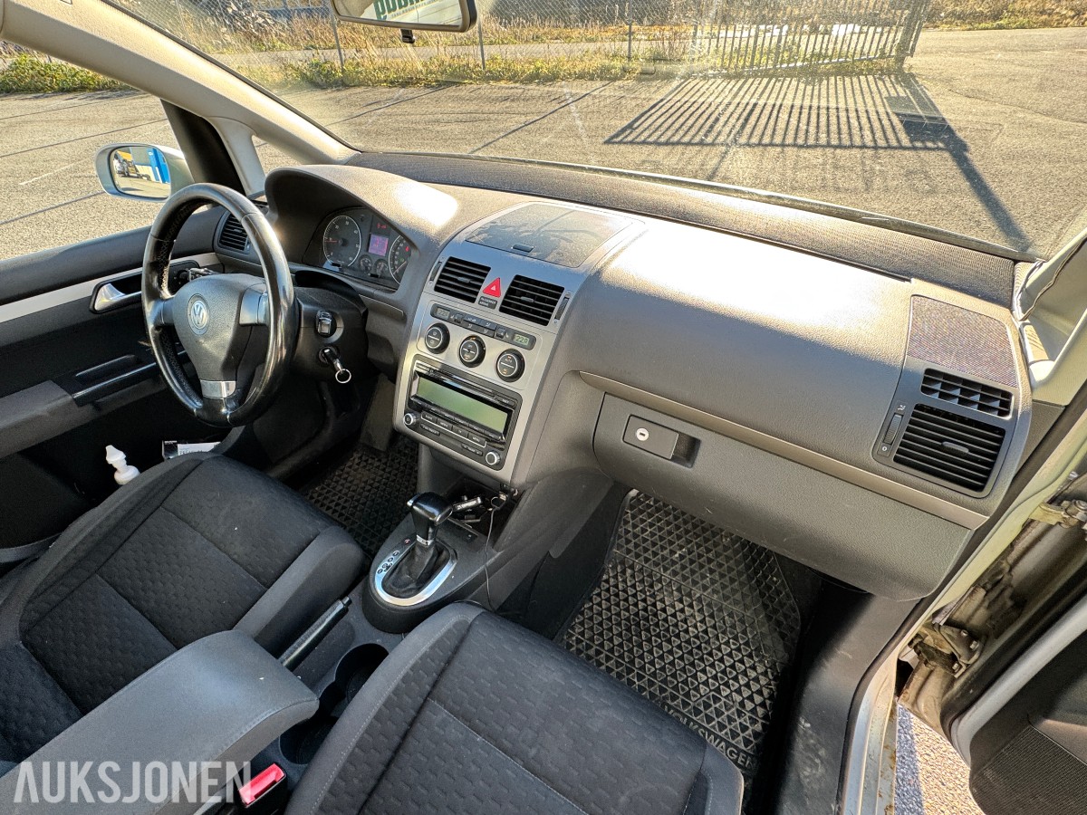 2009 Volkswagen TOURAN 1.9 D 105HK HENGERFESTE CRUISE CLIMA