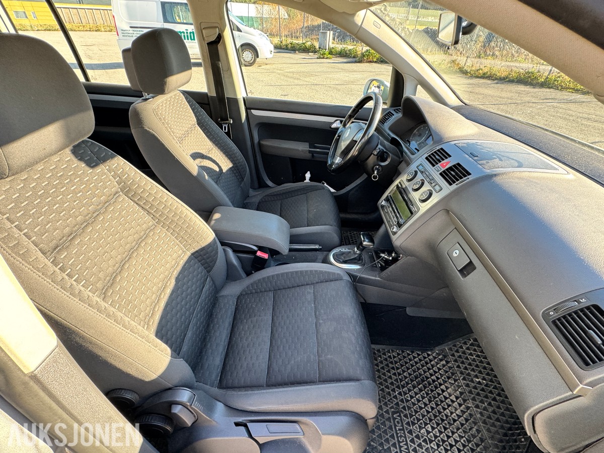 2009 Volkswagen TOURAN 1.9 D 105HK HENGERFESTE CRUISE CLIMA