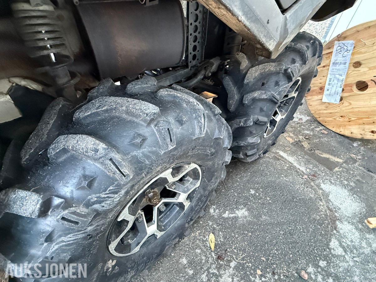 2014 Can-Am Outlander 1000 6X6 ATV - 5579KM