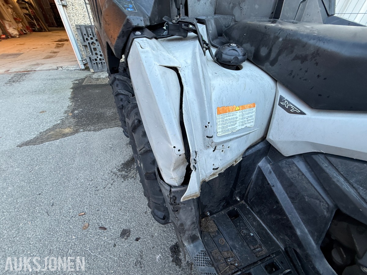 2014 Can-Am Outlander 1000 6X6 ATV - 5579KM
