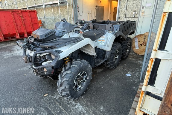 2014 Can-Am Outlander 1000 6X6 ATV - 5579KM