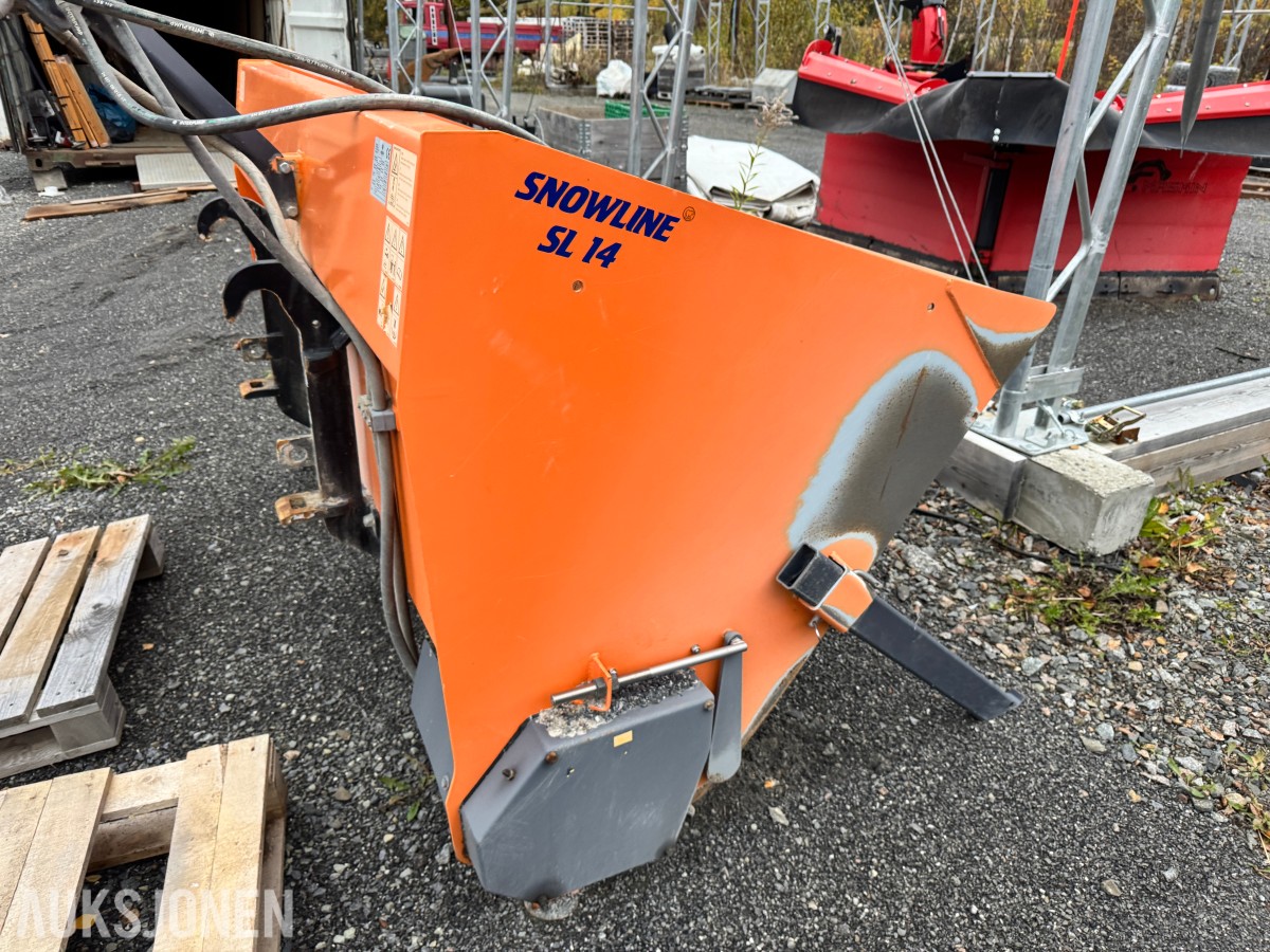 2017 Epoke Snowline SL14 selvlastende strøkasse