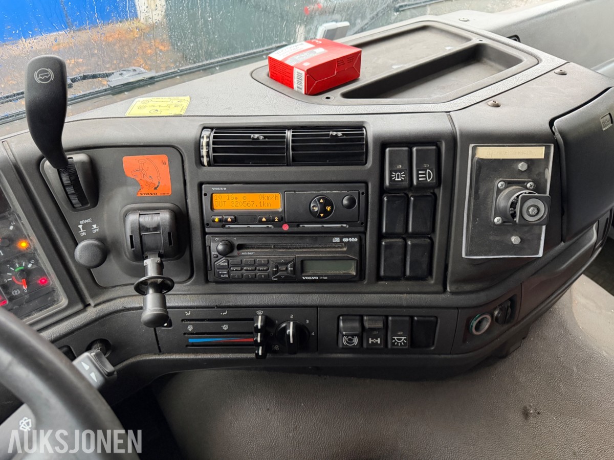 1999 Volvo FM7 4X2 Planbil, EUOK2027, 320567KM