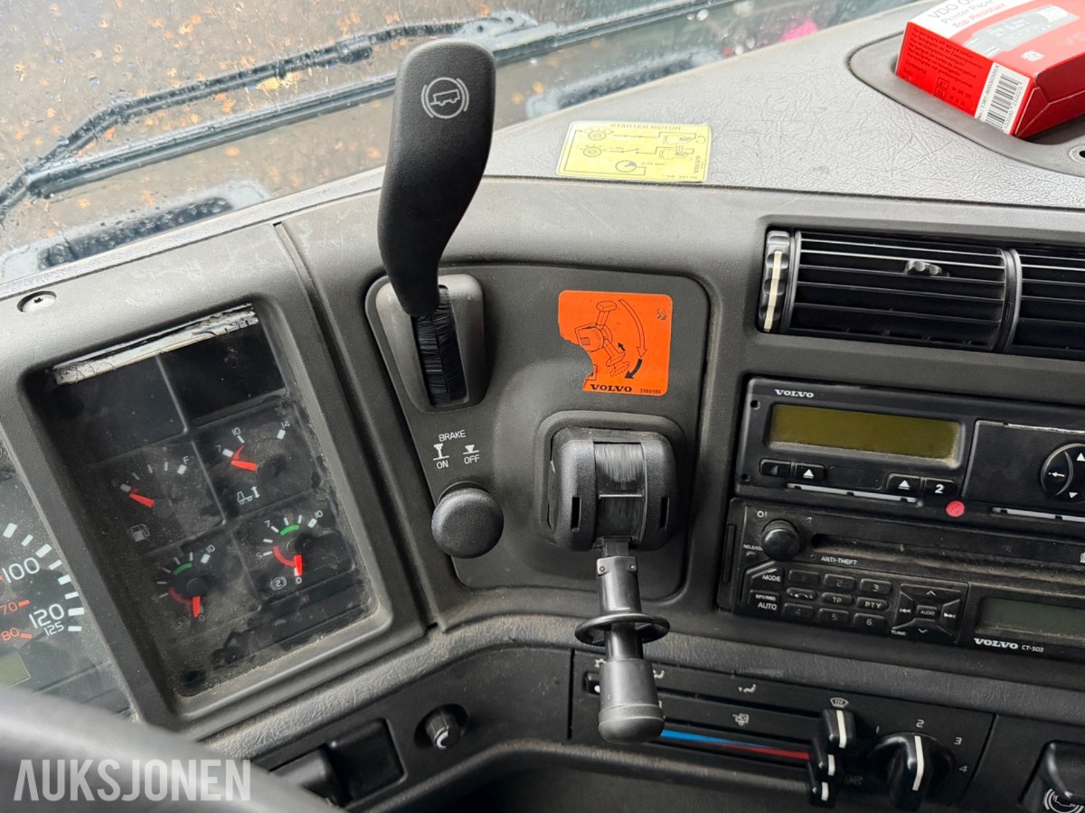 1999 Volvo FM7 4X2 Planbil, EUOK2027, 320567KM