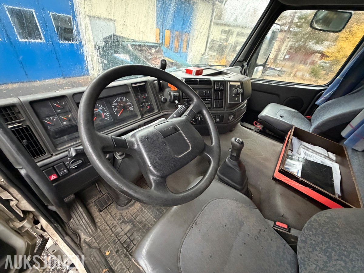 1999 Volvo FM7 4X2 Planbil, EUOK2027, 320567KM